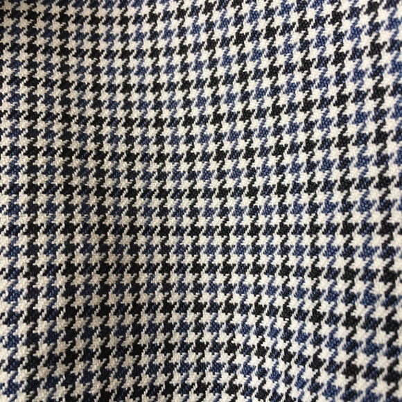 Tahari Candra Double-Breasted Houndstooth Blazer - Picture 4 of 7